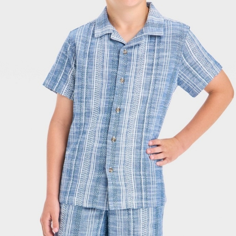 Cat & Jack Blue Patterned Shirt and Shorts Set